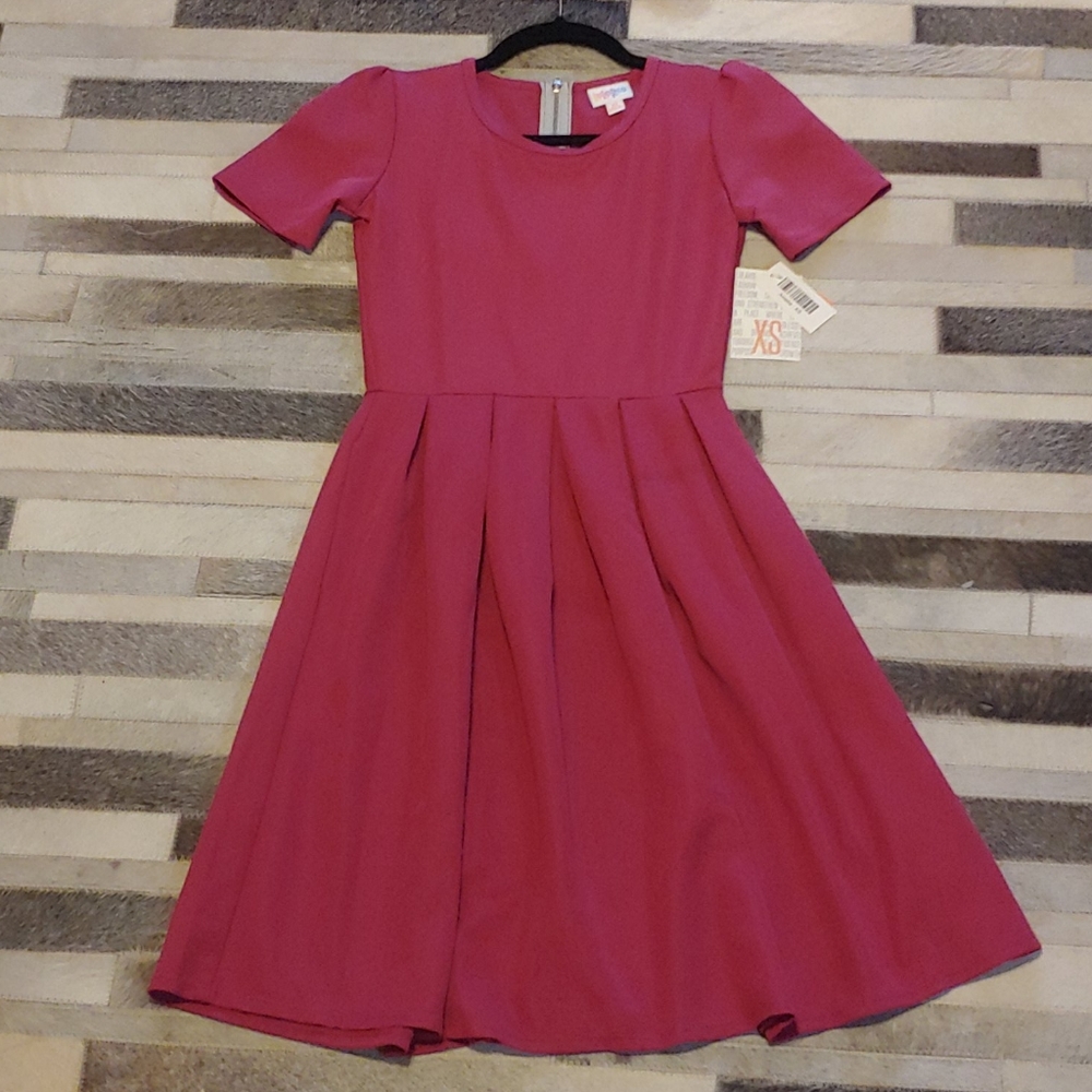 Lularoe Amelia